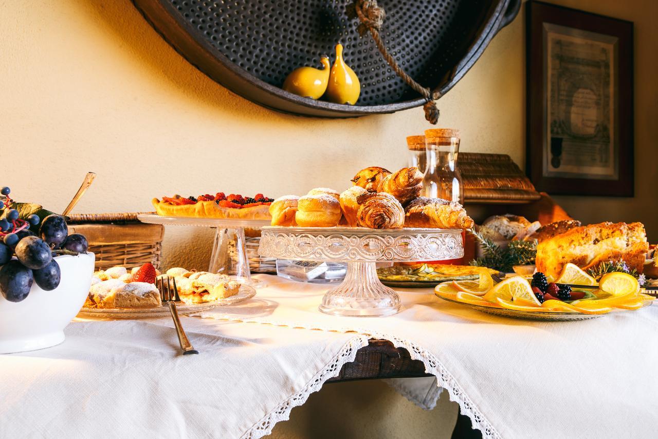 Bed and Breakfast L'Orto Di Panza Аббадия-ди-Монтепульчано Экстерьер фото