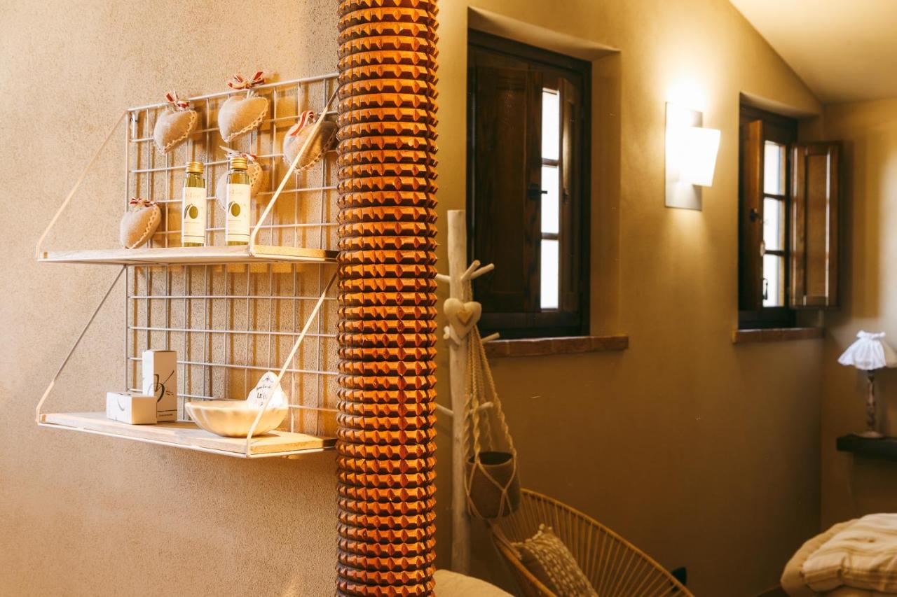 Bed and Breakfast L'Orto Di Panza Аббадия-ди-Монтепульчано Экстерьер фото